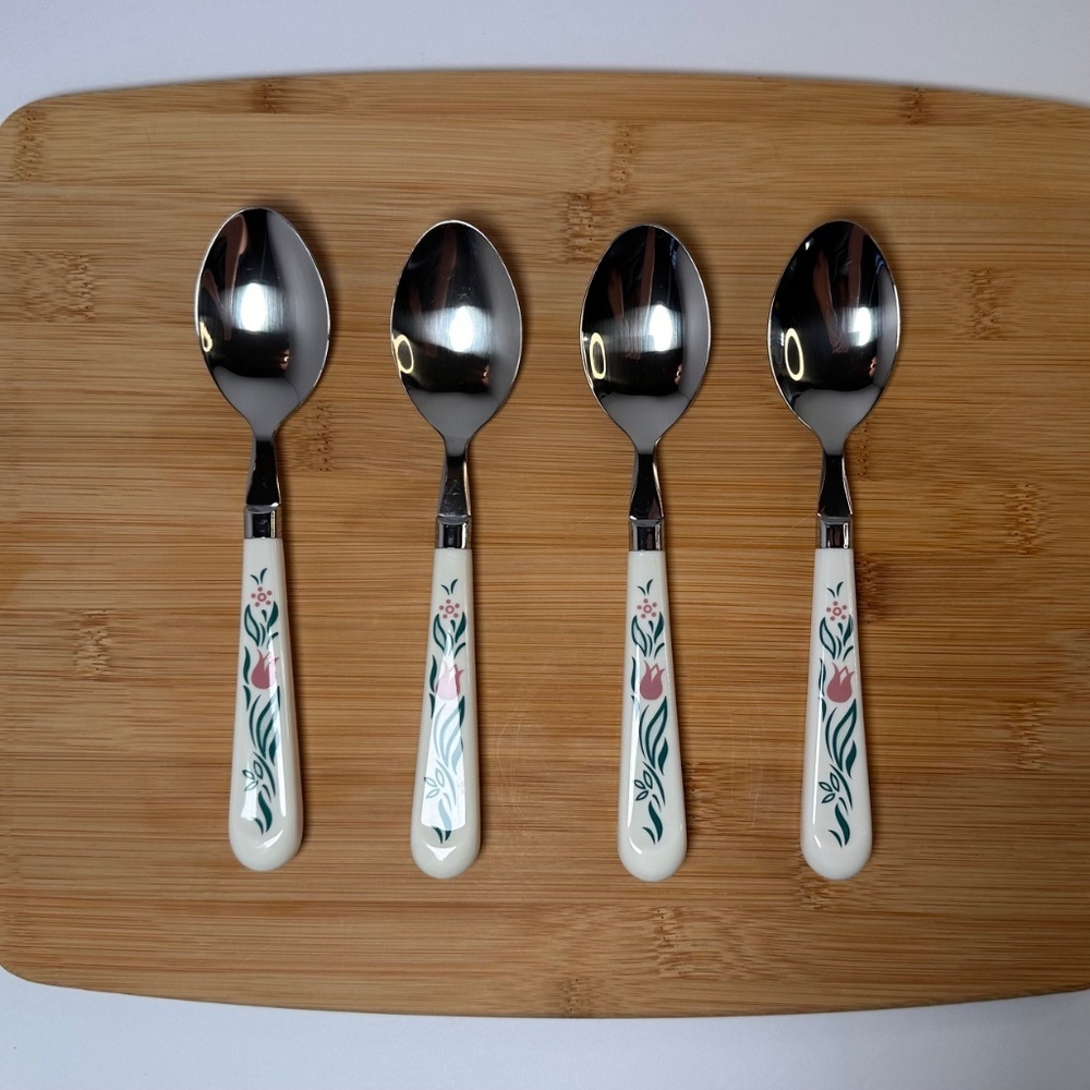 Vintage English Floral Flatware Set – Pink Tulip Handles (19 pcs) - Picture 9 of 15